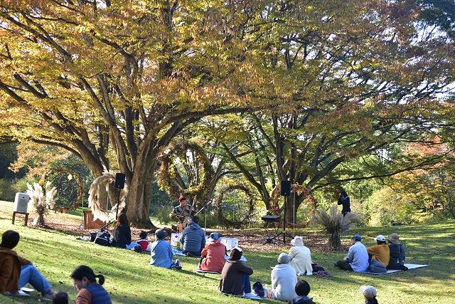 11/15(土)・11/16(日)野草園 もみじ観賞会